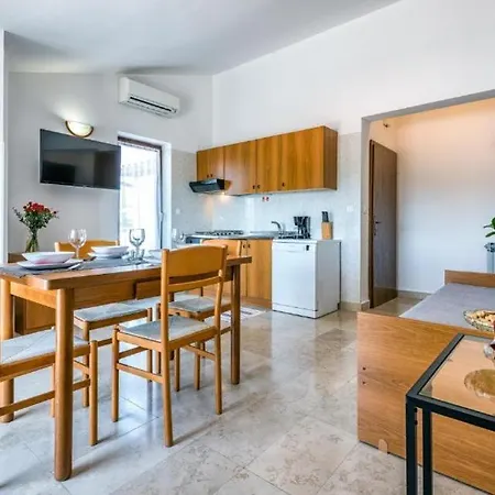 Percan Apartment